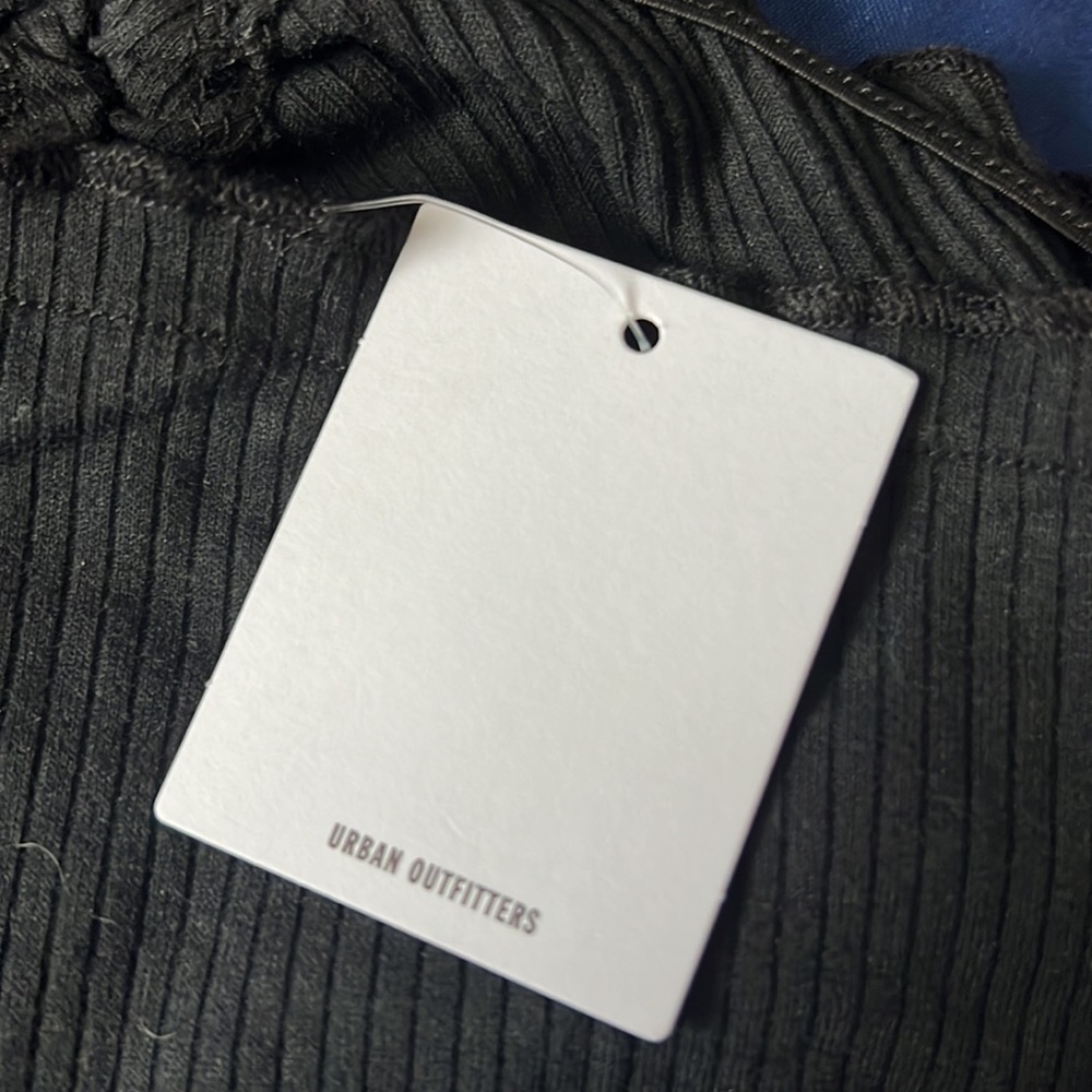Urban Outfitters Ruched Ribbed Tube Top - Picture 3 of 3